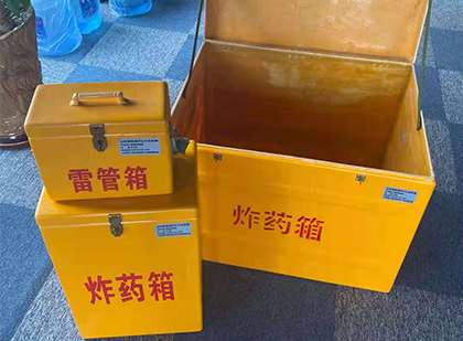 德安玻璃雷管箱生产标准全解析：安全、性能与合规的基石