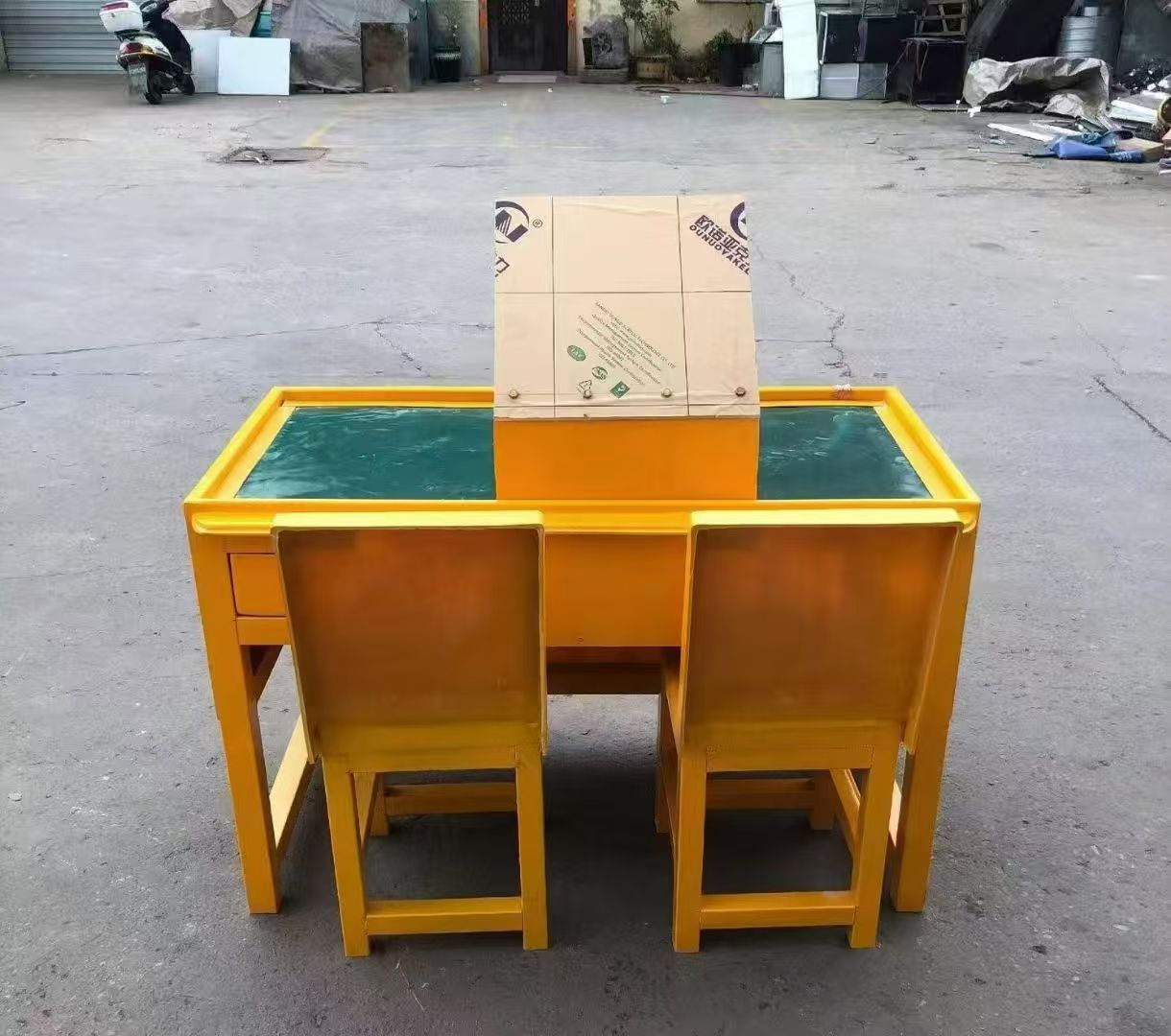 德安防静电导通桌井下煤矿火工品发放桌：危险品流转的安全守护者